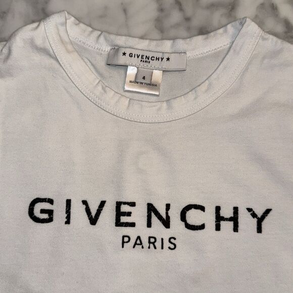 Givenchy Kids Tee in White with Black Logo 4Y - Picture 2 of 6